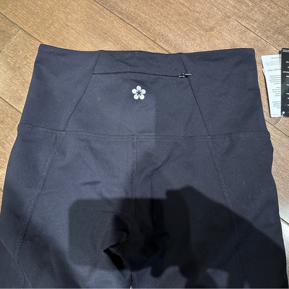 TUFF ATHLETICS • Yoga leggings - black - Picture 5 of 5